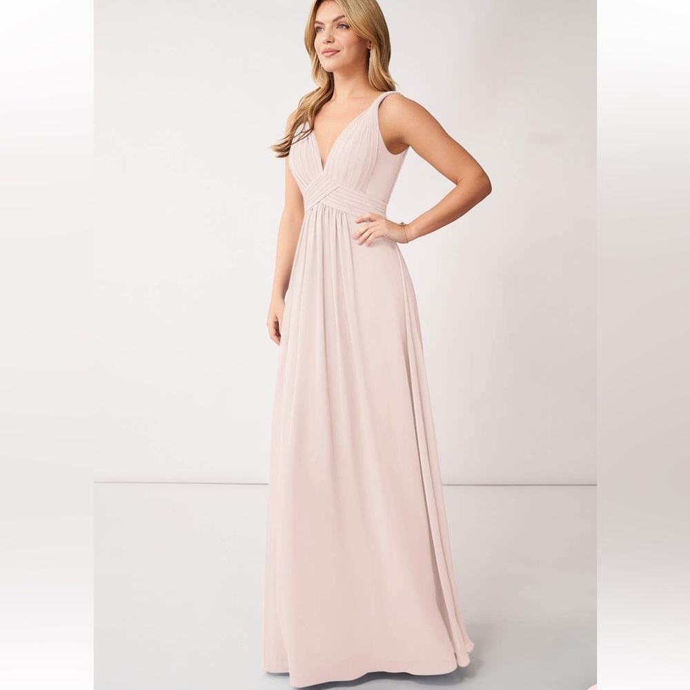 New with tags, never worn! Azazie 'Maren' dress in rose petal color